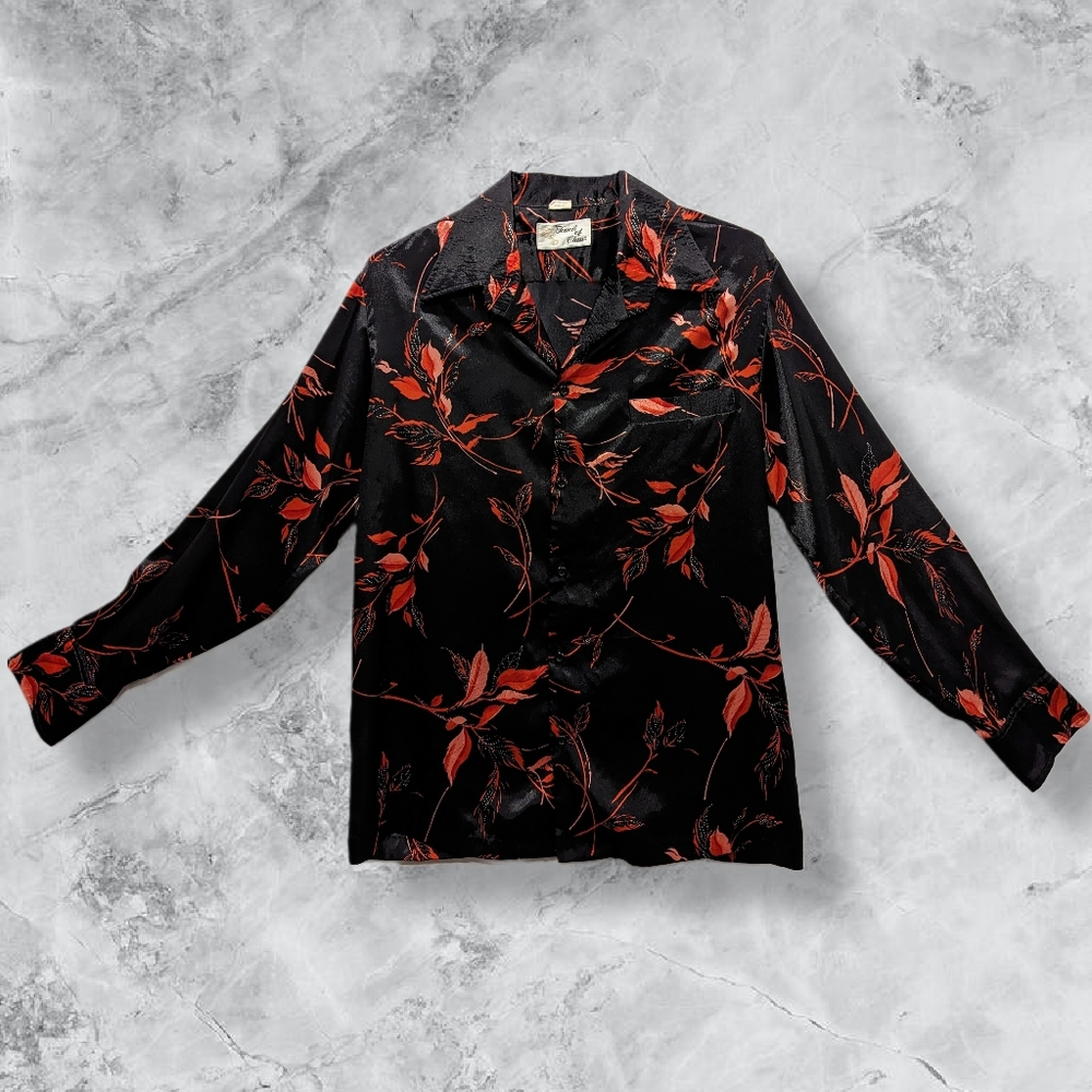 Vintage 90's does 70's Red + Black Floral Blouse (Unisex, if you ask me) sz L